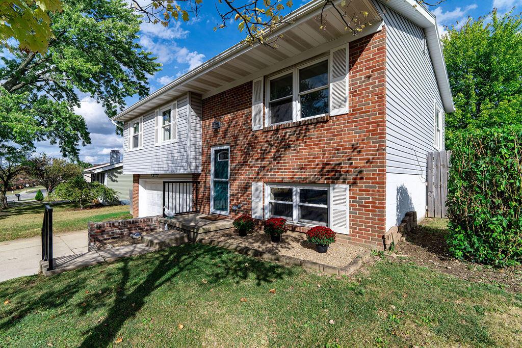 Marysville, Ohio 43040, United States, 3 Bedrooms Bedrooms, ,2 BathroomsBathrooms,Residential,Contingent,215937