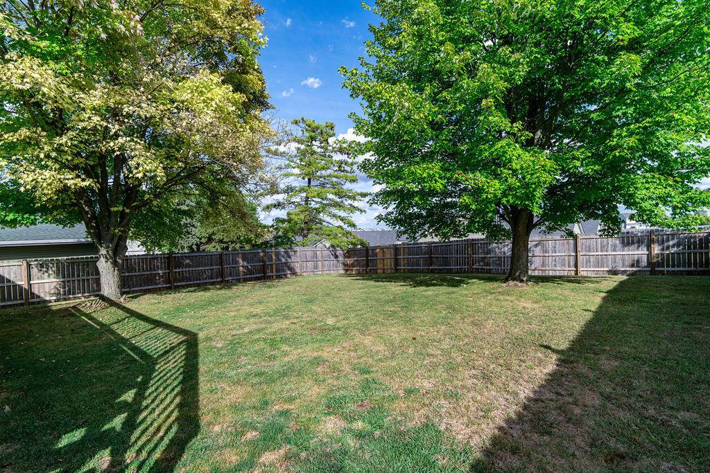 Marysville, Ohio 43040, United States, 3 Bedrooms Bedrooms, ,2 BathroomsBathrooms,Residential,Contingent,215937