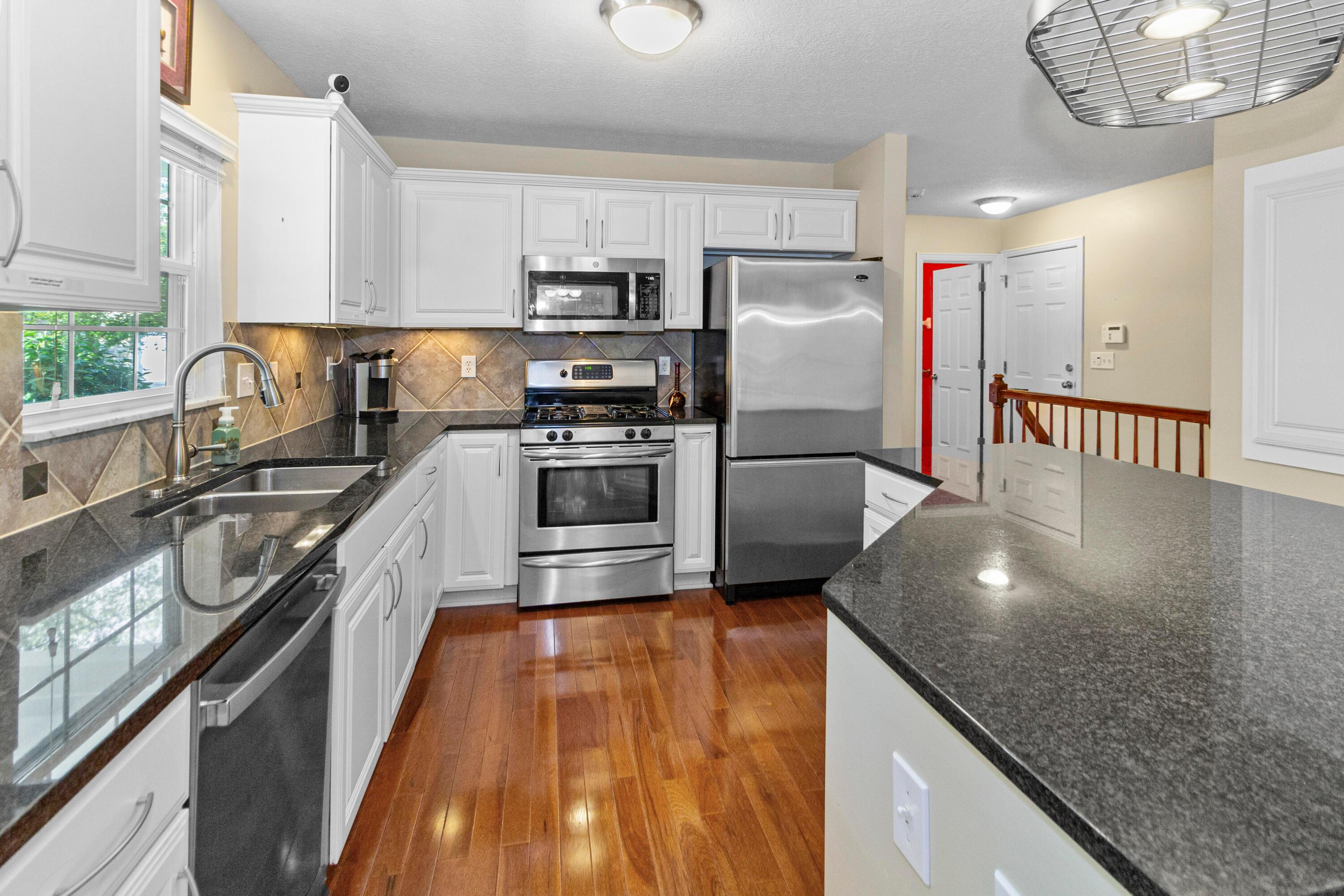 320 Buck Run Trail, Westerville, Ohio image 12