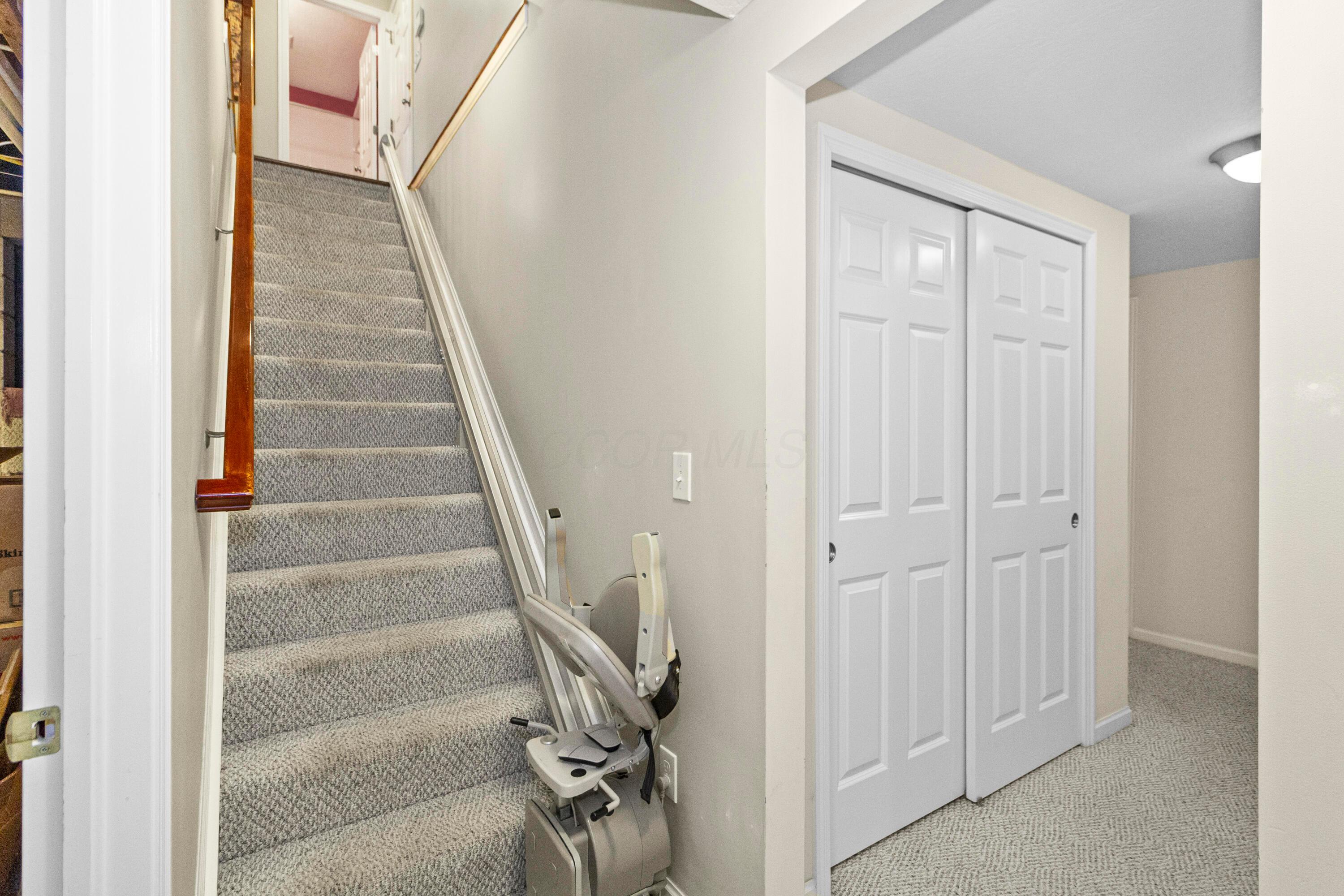320 Buck Run Trail, Westerville, Ohio image 24