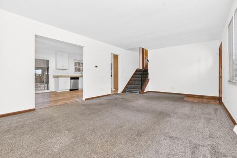 Tiny photo for 2669 Alder Vista Drive, Columbus, OH 43231 (MLS # 226001693)