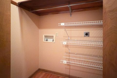 Tiny photo for 5975 Rocky Rill Road, Columbus, OH 43235 (MLS # 226000816)