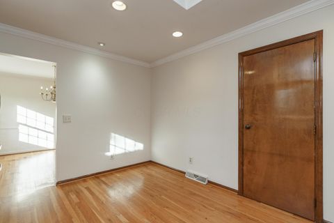 Tiny photo for 5975 Rocky Rill Road, Columbus, OH 43235 (MLS # 226000816)