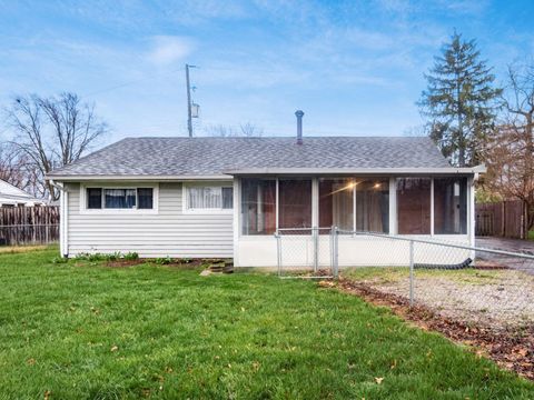 Photo of 1625 Eastfield Drive N, Columbus, OH 43223 (MLS # 226007325)