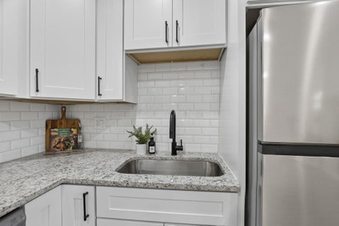 Tiny photo for 1240 Manor Drive, Columbus, OH 43232 (MLS # 226030002)