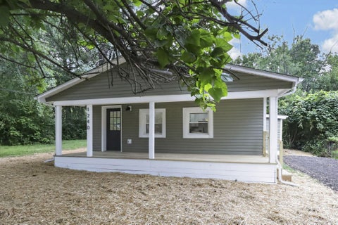 Tiny photo for 1240 Manor Drive, Columbus, OH 43232 (MLS # 226030002)