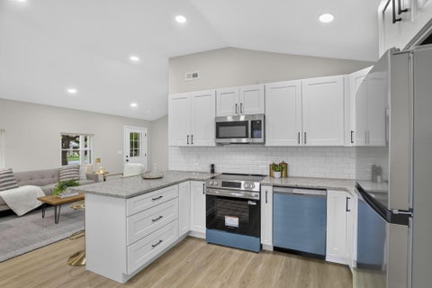 Tiny photo for 1240 Manor Drive, Columbus, OH 43232 (MLS # 226030002)