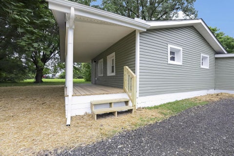 Tiny photo for 1240 Manor Drive, Columbus, OH 43232 (MLS # 226030002)
