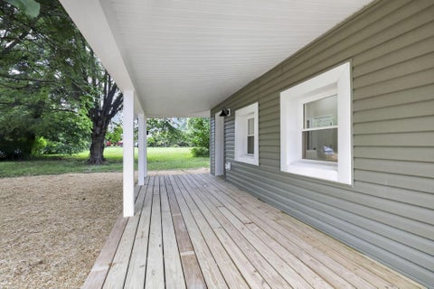 Tiny photo for 1240 Manor Drive, Columbus, OH 43232 (MLS # 226030002)