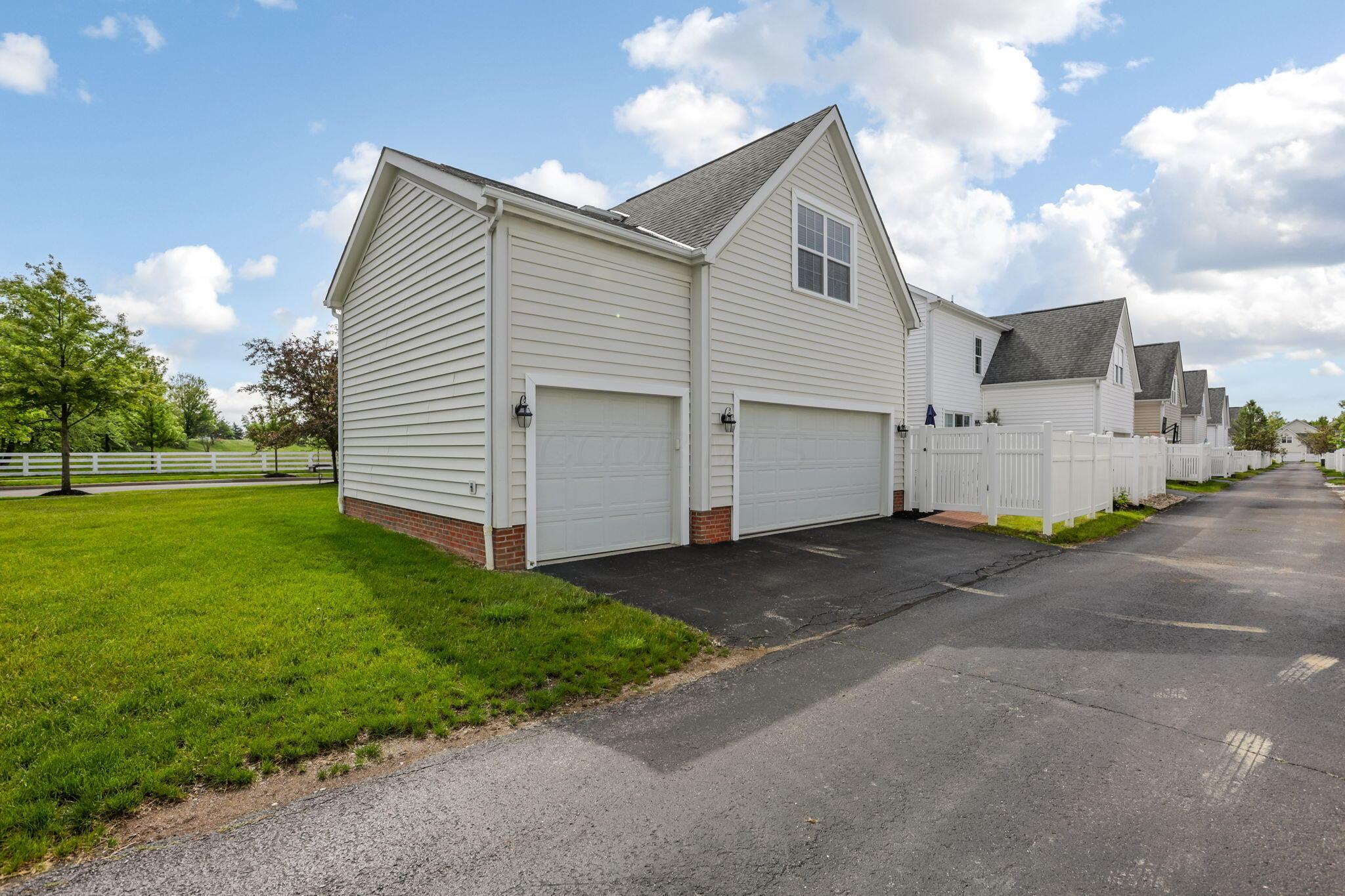 5119 Butterworth Green Drive, New Albany, Ohio image 12