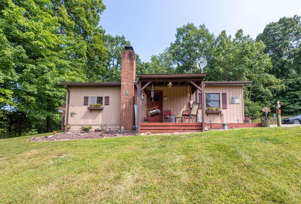View Nashport, OH 43830 house
