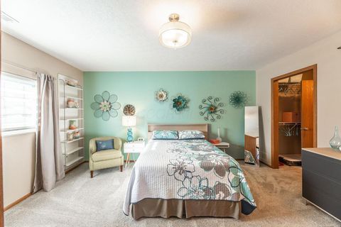 Tiny photo for 4081 Chennin Drive 2 #2, Columbus, OH 43230 (MLS # 226003084)