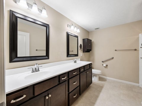 Tiny photo for 1717 Chestnut Farms Loop, Grove City, OH 43123 (MLS # 226039582)
