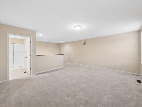 Tiny photo for 1717 Chestnut Farms Loop, Grove City, OH 43123 (MLS # 226039582)