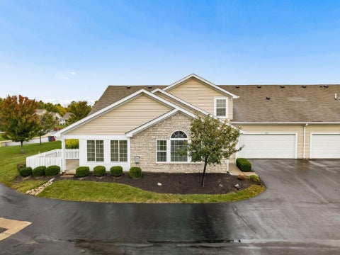 Tiny photo for 1717 Chestnut Farms Loop, Grove City, OH 43123 (MLS # 226039582)