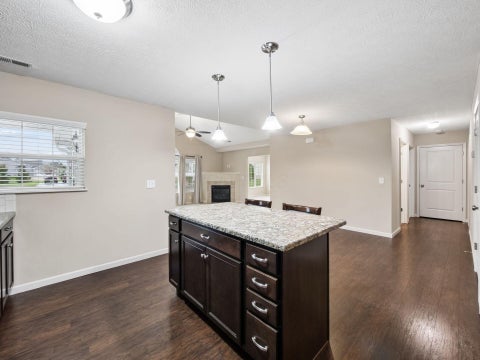 Tiny photo for 1717 Chestnut Farms Loop, Grove City, OH 43123 (MLS # 226039582)