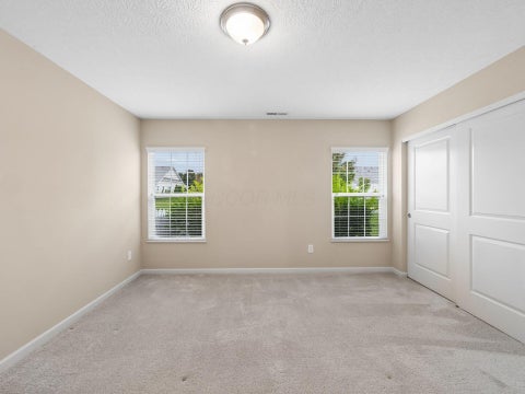 Tiny photo for 1717 Chestnut Farms Loop, Grove City, OH 43123 (MLS # 226039582)