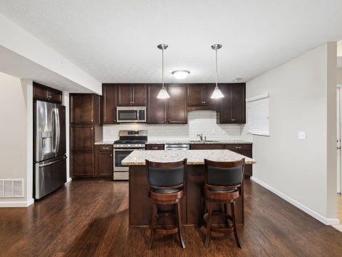 Tiny photo for 1717 Chestnut Farms Loop, Grove City, OH 43123 (MLS # 226039582)