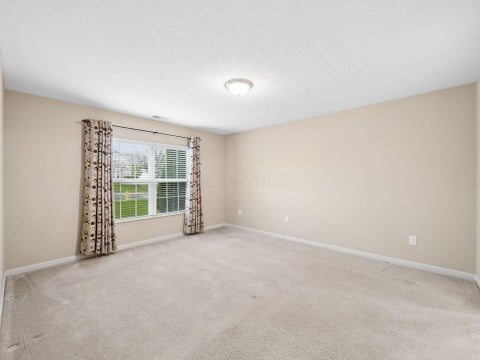 Tiny photo for 1717 Chestnut Farms Loop, Grove City, OH 43123 (MLS # 226039582)