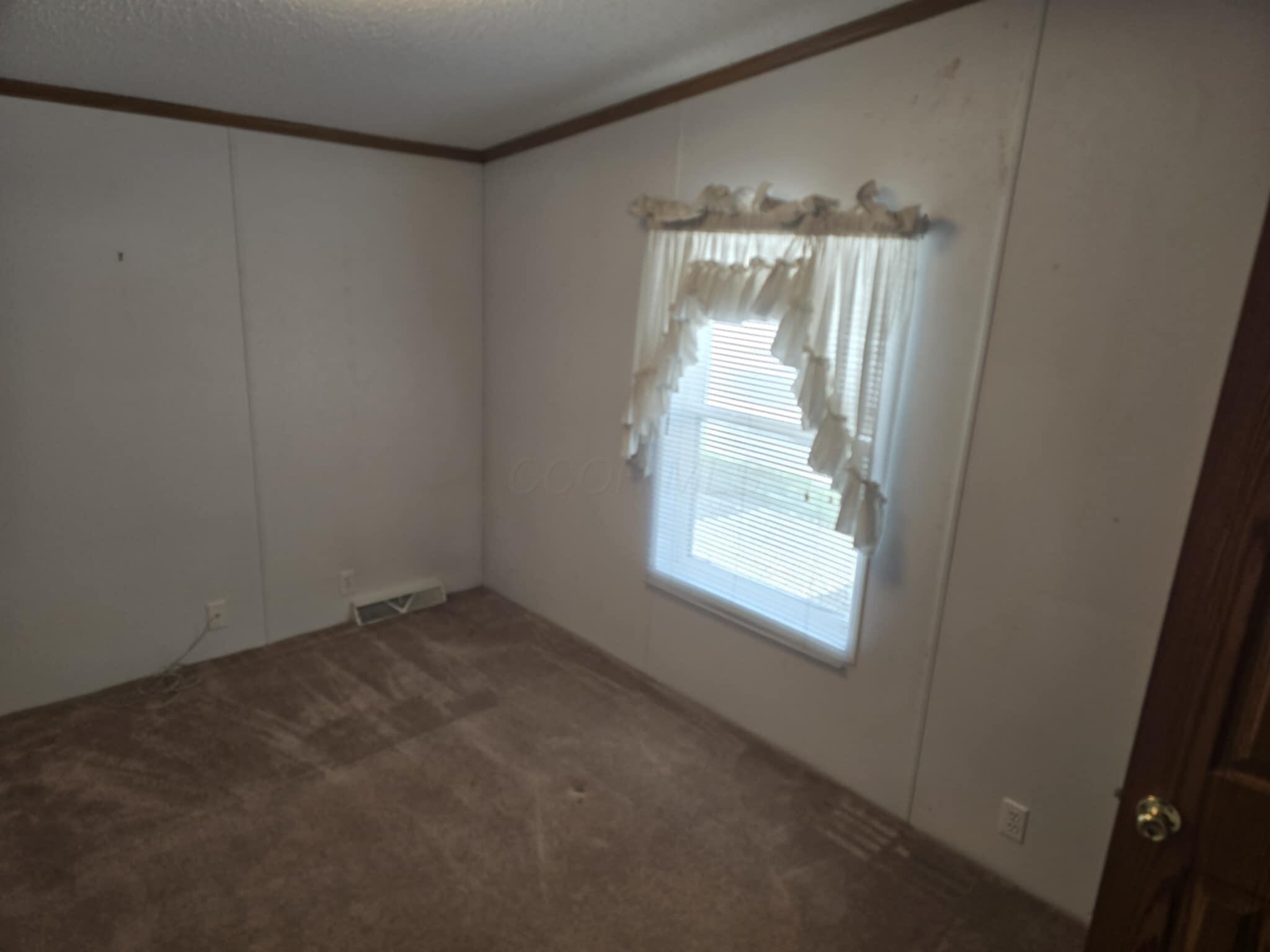 930 Leonard Avenue, Zanesville, Ohio image 14