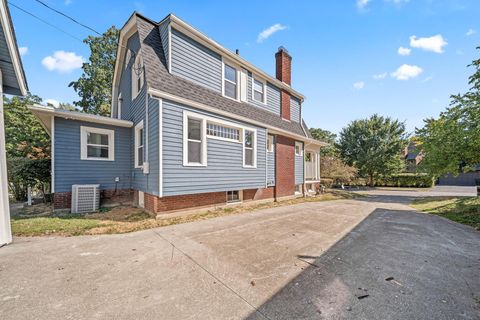 Tiny photo for 374 Acton Road, Columbus, OH 43214 (MLS # 226004400)