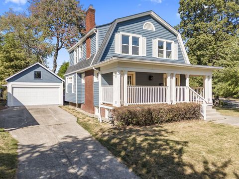 Tiny photo for 374 Acton Road, Columbus, OH 43214 (MLS # 226004400)