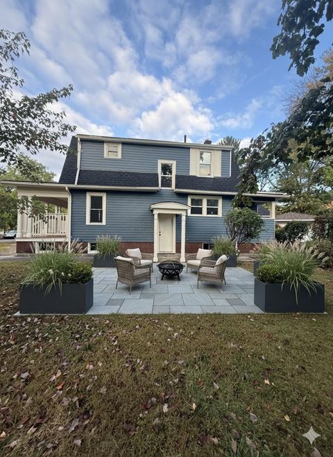 Tiny photo for 374 Acton Road, Columbus, OH 43214 (MLS # 226004400)