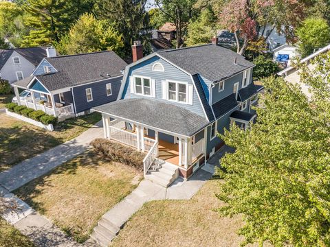 Tiny photo for 374 Acton Road, Columbus, OH 43214 (MLS # 226004400)