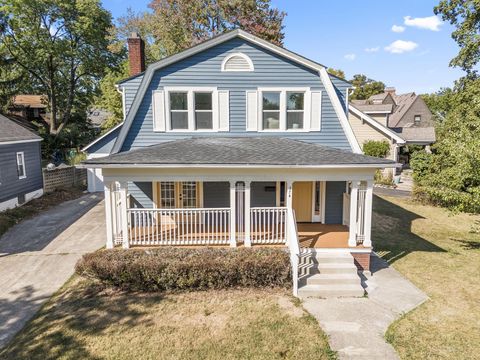 Tiny photo for 374 Acton Road, Columbus, OH 43214 (MLS # 226004400)