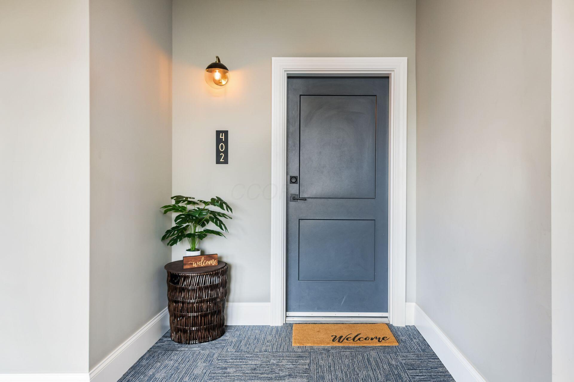 5339 Highpointe Lakes Drive #402, Westerville, Ohio image 3