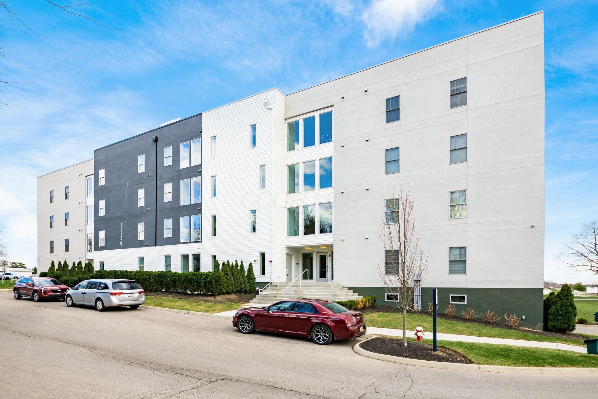 5339 Highpointe Lakes Drive #402, Westerville, Ohio image 2