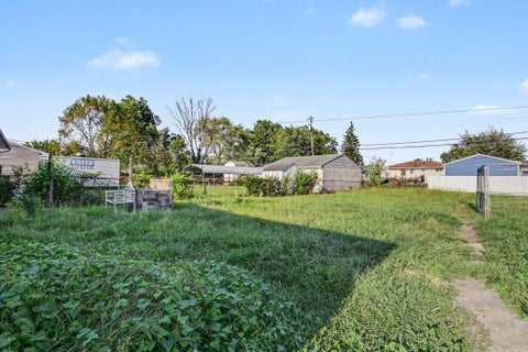 Tiny photo for 1844 Kelton Avenue, Columbus, OH 43207 (MLS # 226033866)