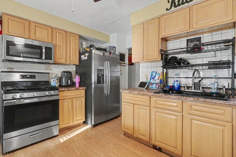 Tiny photo for 1844 Kelton Avenue, Columbus, OH 43207 (MLS # 226033866)