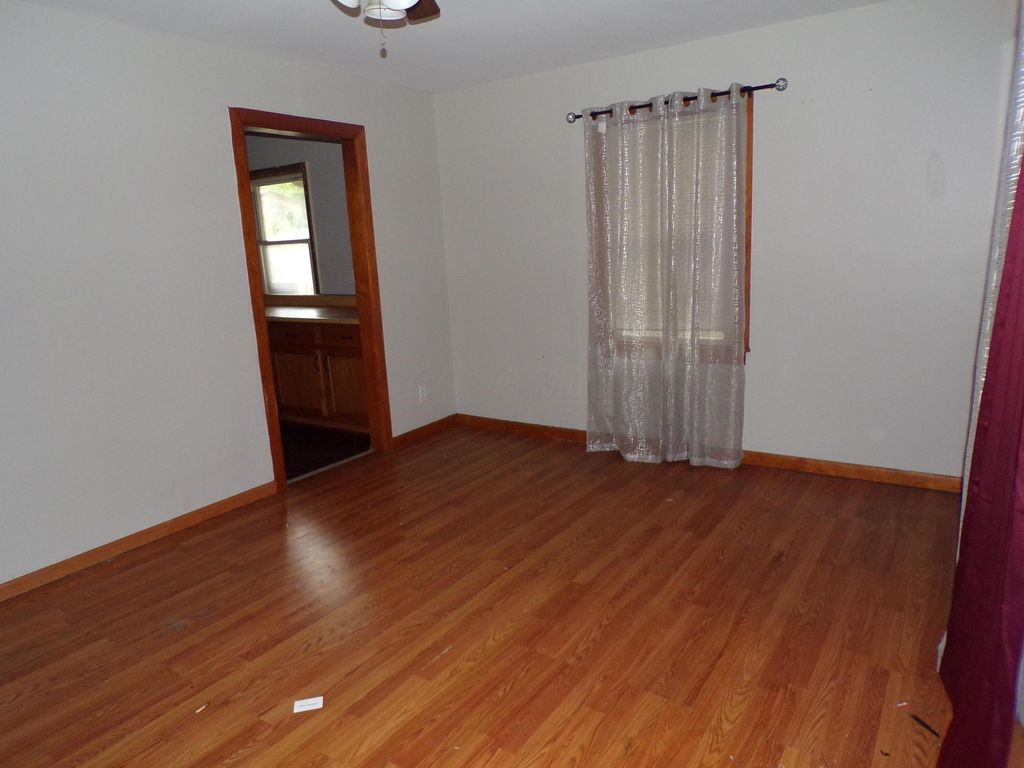 Photo of 2347 Park Court, Columbus, OH 43224 (MLS # 226018582)