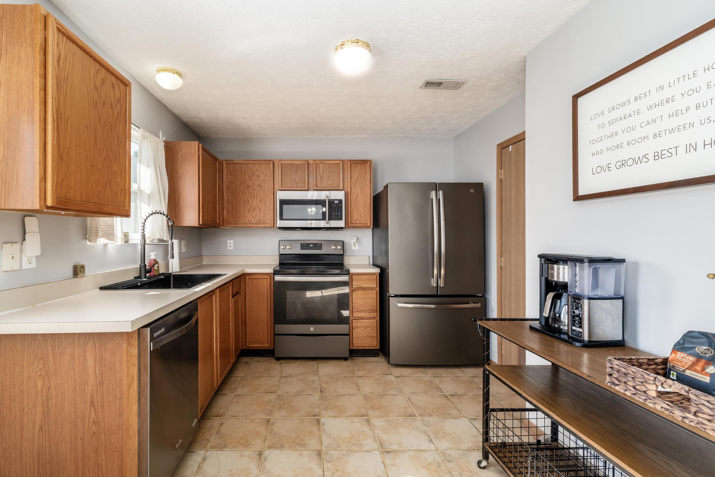 9172 Drum Place, Orient, Ohio image 11