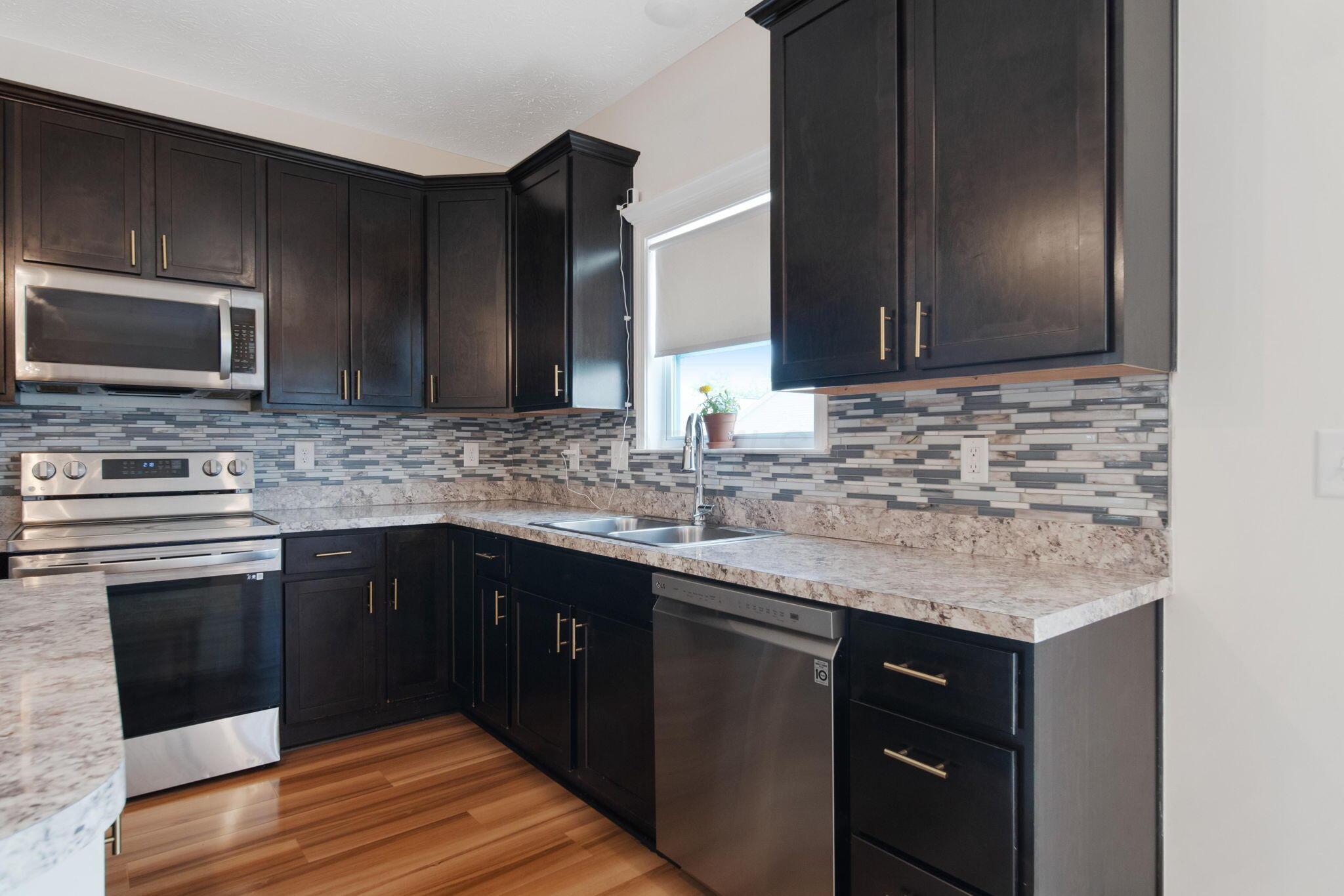 1549 Lewes Castle Drive, Grove City, Ohio image 10