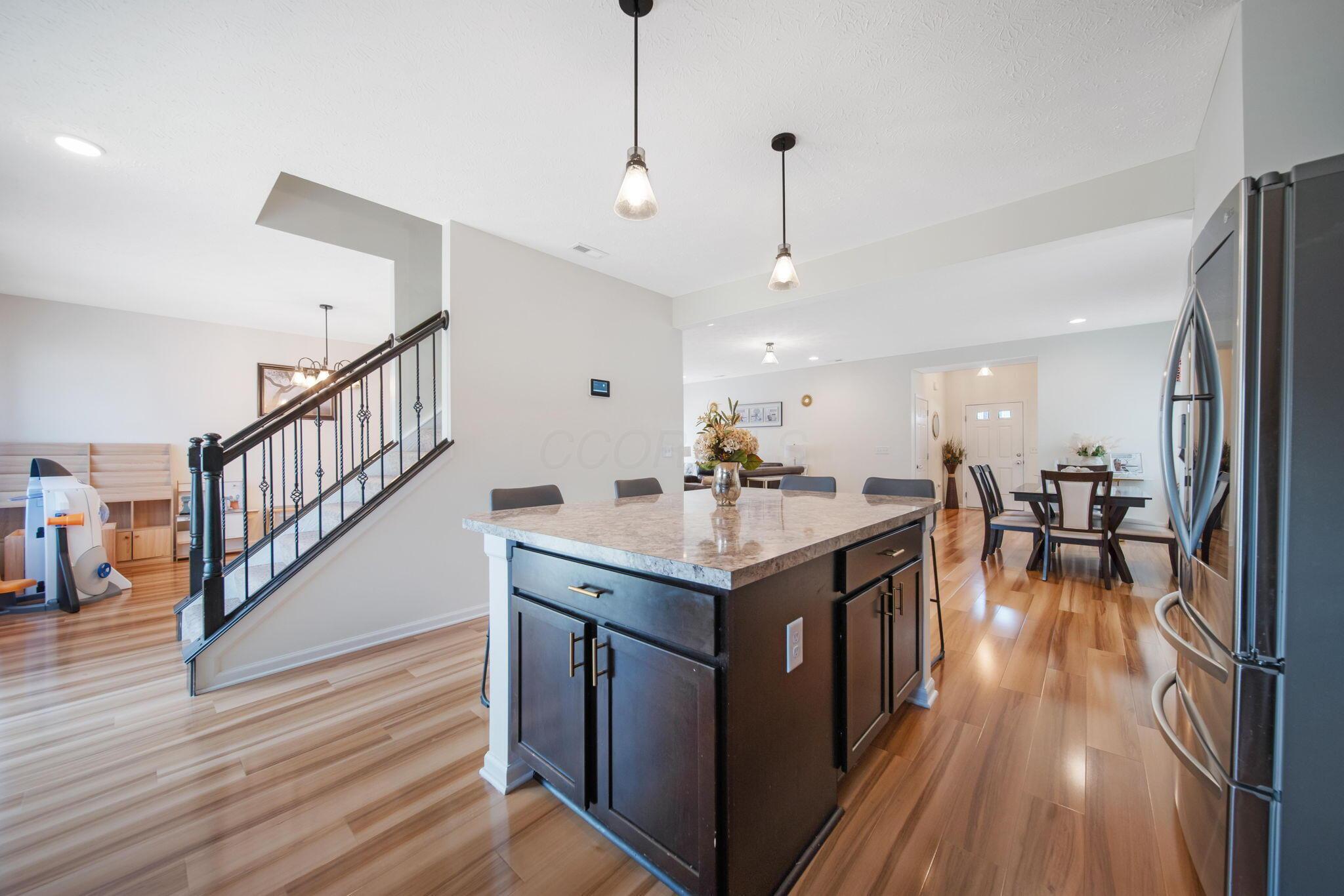 1549 Lewes Castle Drive, Grove City, Ohio image 12