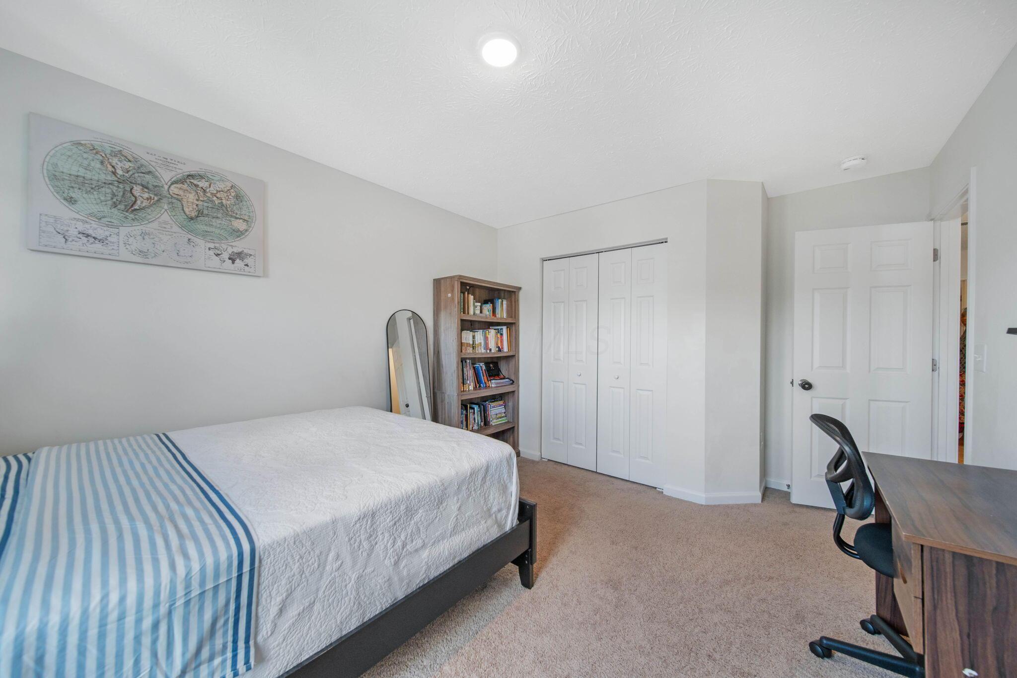 1549 Lewes Castle Drive, Grove City, Ohio image 48