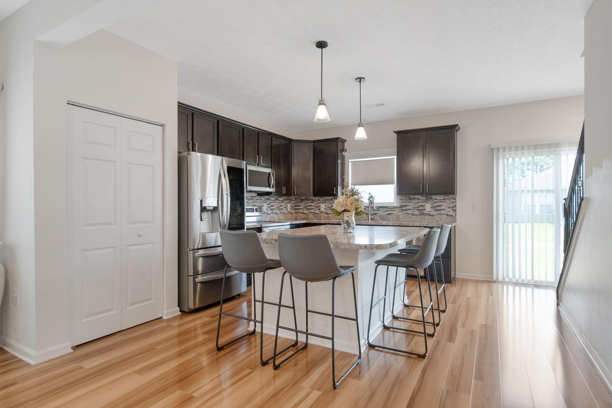 1549 Lewes Castle Drive, Grove City, Ohio image 14