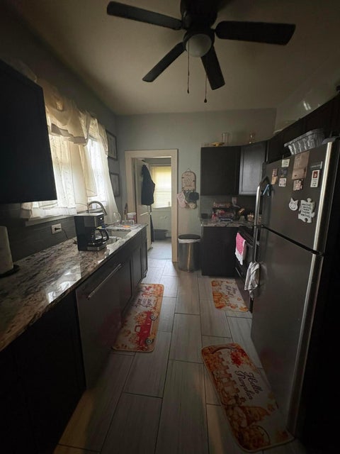 Tiny photo for 1489 W Jefferson Avenue, Columbus, OH 43211 (MLS # 226036015)