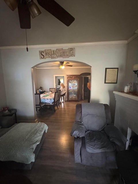 Tiny photo for 1489 W Jefferson Avenue, Columbus, OH 43211 (MLS # 226036015)