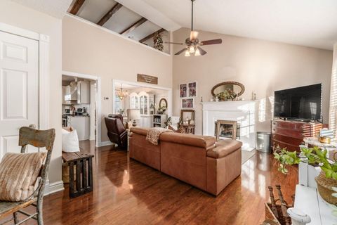 Photo of 71 Gala Avenue, Pataskala, OH 43062 (MLS # 226002613)