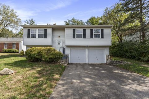 Photo of 4960 Honeysuckle Boulevard, Columbus, OH 43230 (MLS # 225037264)