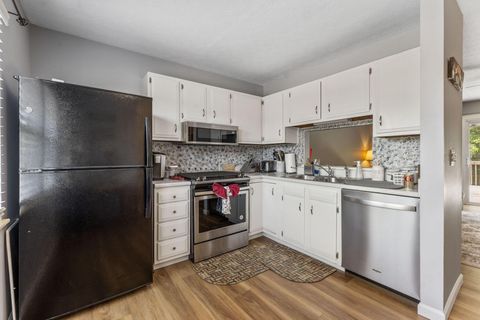 Tiny photo for 4960 Honeysuckle Boulevard, Columbus, OH 43230 (MLS # 225037264)