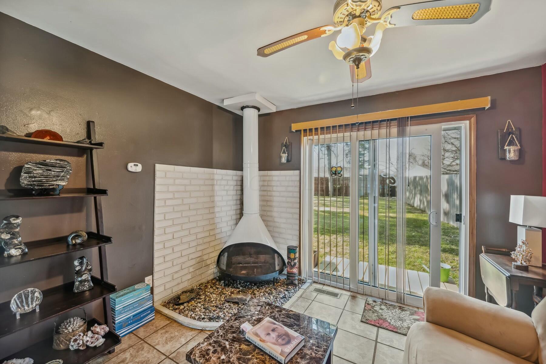 989 Robinson Street, Marion, Ohio image 17