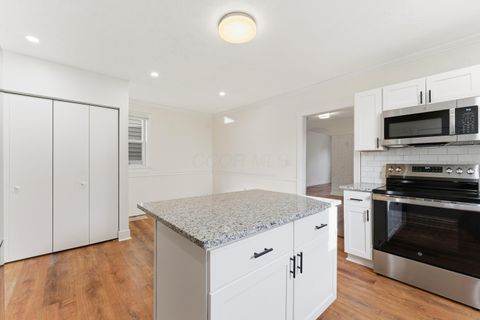 Tiny photo for 1361 City Park Avenue, Columbus, OH 43207 (MLS # 226000554)