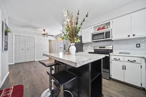 Tiny photo for 4566 Wendler Boulevard, Columbus, OH 43230 (MLS # 226010382)