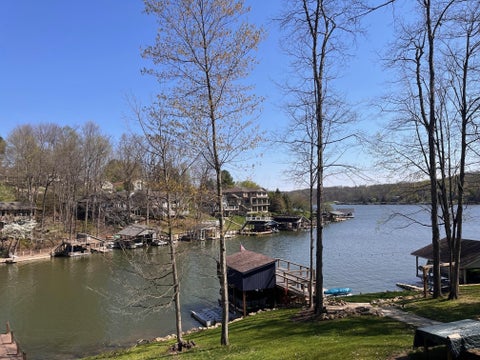 Homes For Sale - 503 Greenacre Circle<br/> Knox County, Howard, OH 43028