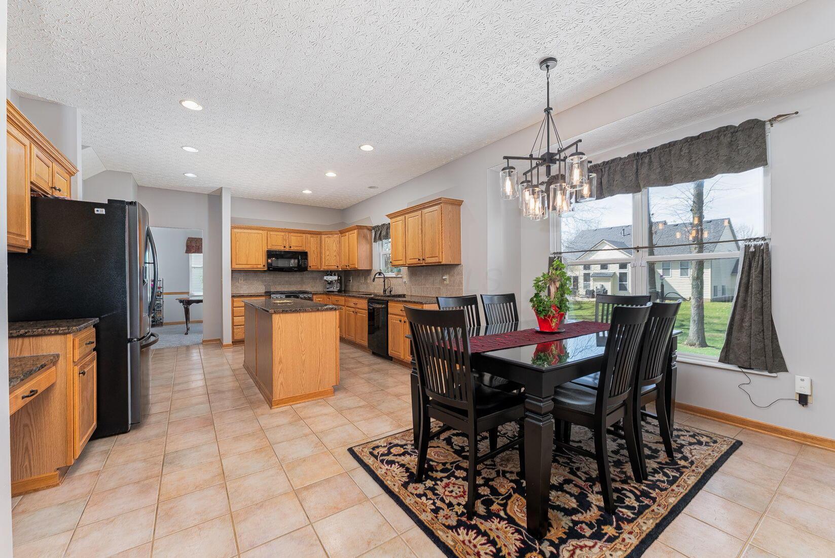 1135 Northwood Circle, New Albany, Ohio image 14