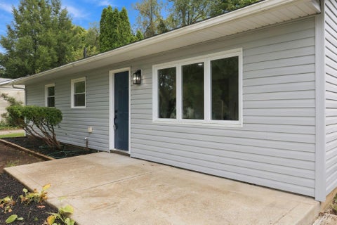 Tiny photo for 956 Hillridge Road, Reynoldsburg, OH 43068 (MLS # 226036544)